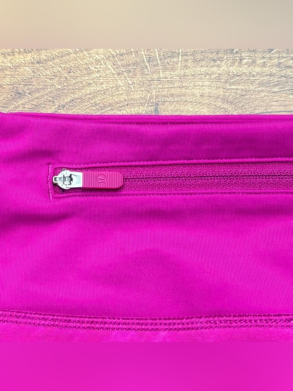 Lululemon Speed Up Shorts 4" In Ripened Raspberry Size 8 - Picture 4 of 6